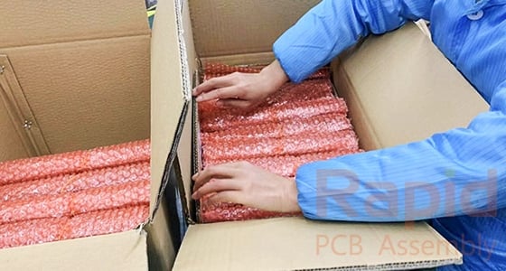 PCBA線(xiàn)路板包裝準(zhǔn)備出貨