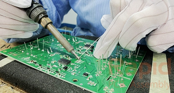 PCBA電路板手工后焊加工